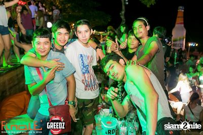 GREEDZ Beach Party ที่ FINALE BAR, เกาะเสม็ด (Album 1) — photo 169