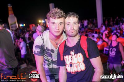 GREEDZ Beach Party ที่ FINALE BAR, เกาะเสม็ด (Album 1) — photo 138