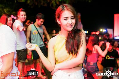 GREEDZ Beach Party ที่ FINALE BAR, เกาะเสม็ด (Album 1) — photo 208