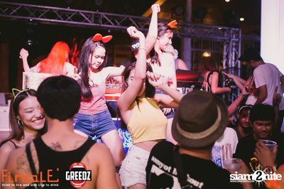 GREEDZ Beach Party ที่ FINALE BAR, เกาะเสม็ด (Album 1) — photo 240