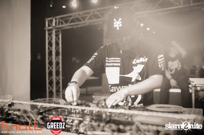 GREEDZ Beach Party ที่ FINALE BAR, เกาะเสม็ด (Album 1) — photo 183