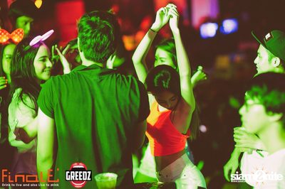 GREEDZ Beach Party ที่ FINALE BAR, เกาะเสม็ด (Album 1) — photo 200