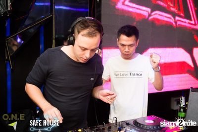 Shogun Live In Bangkok — photo 22