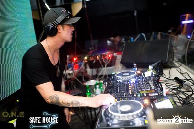 Shogun Live In Bangkok — photo 70