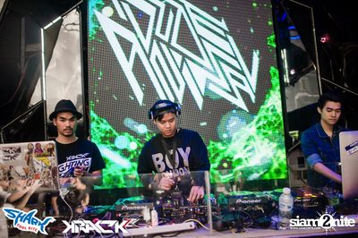 KRACK2TV pres. Lighting Storm Party — photo 16