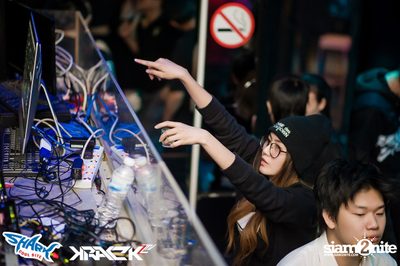 KRACK2TV pres. Lighting Storm Party — photo 56