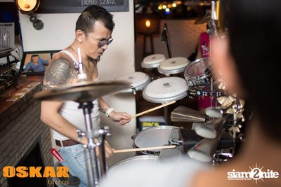 NUM T-BONE LIVE — photo 75
