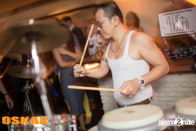 NUM T-BONE LIVE — photo 84