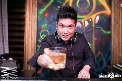 Waanmaan pres. WE HEART 90s party — photo 42