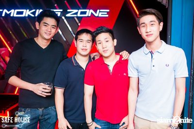 Red and White Christmas Party — photo 111