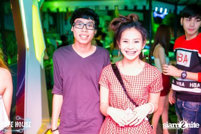 Red and White Christmas Party — photo 106