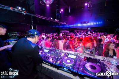 2015 Countdown New Year Party — photo 94