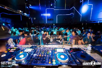 2015 Countdown New Year Party — photo 92