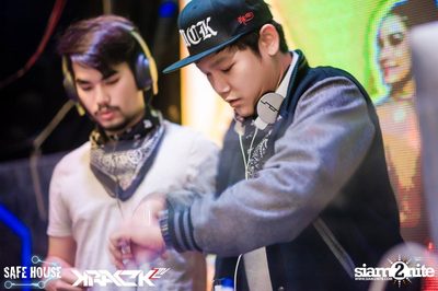 KRACK2TV pres. Sexy Duo Party — photo 5