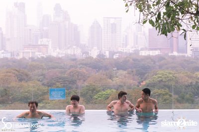 So Pool Party — photo 1