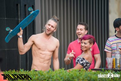 WET POOL PARTY with Tall Sasha — photo 101