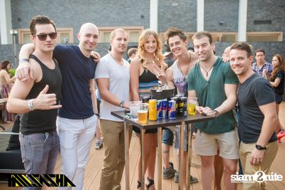 WET POOL PARTY with Tall Sasha — photo 67