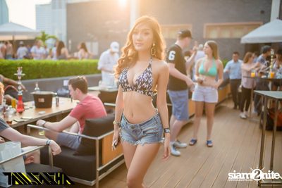 WET POOL PARTY with Tall Sasha — photo 9