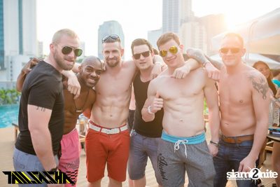 WET POOL PARTY with Tall Sasha — photo 29