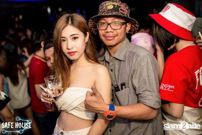 Love Lockdown — photo 94