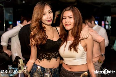 Love Lockdown — photo 18