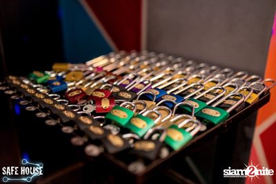 Love Lockdown — photo 2