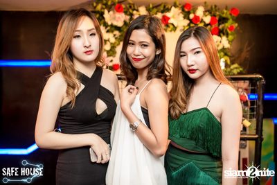 Love Lockdown — photo 40