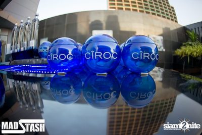 GET PHYSICAL POOL PARTY - Feel Me In Eden — photo 90