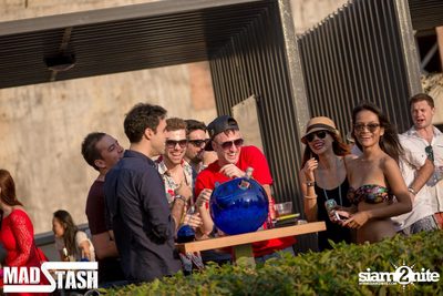 GET PHYSICAL POOL PARTY - Feel Me In Eden — photo 16
