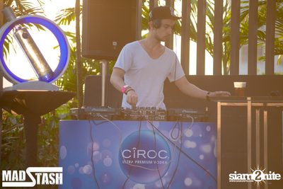 GET PHYSICAL POOL PARTY - Feel Me In Eden — photo 79
