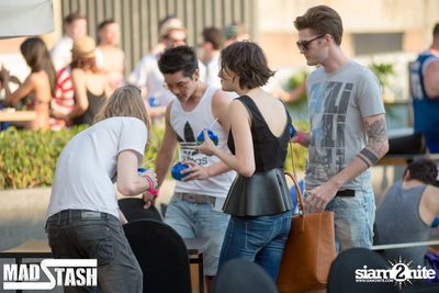 GET PHYSICAL POOL PARTY - Feel Me In Eden — photo 5