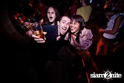 SUK 11 CLUB CRAWL — photo 22