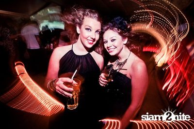 SUK 11 CLUB CRAWL — photo 9
