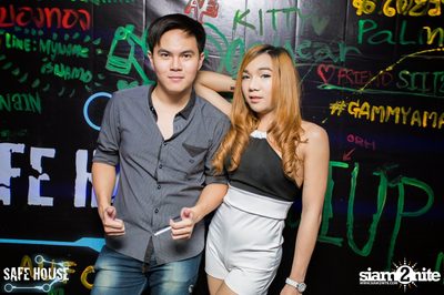 AE Tubbies pres. Single Light - Blacklight Neon Party — photo 121