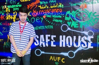 AE Tubbies pres. Single Light - Blacklight Neon Party — photo 47