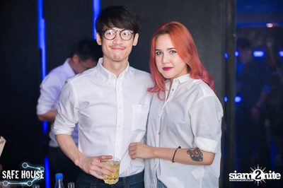 AE Tubbies pres. Single Light - Blacklight Neon Party — photo 91