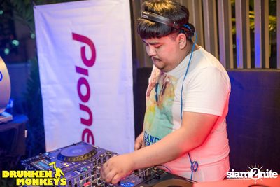 SUNBLOCK Pool Party by Drunken Monkeys — photo 225
