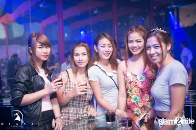 Saturday Lovers Special with 3.2.1 — photo 36