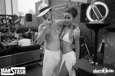 GET PHYSICAL Pool & Art Party — photo 107