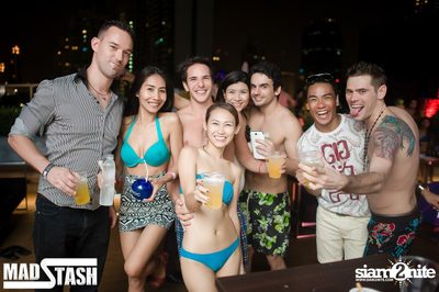GET PHYSICAL Pool & Art Party — photo 154