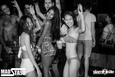 GET PHYSICAL Pool & Art Party — photo 164