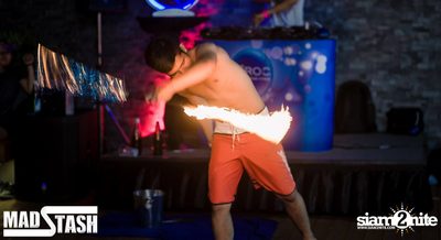 GET PHYSICAL Pool & Art Party — photo 146