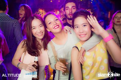ALTITUDE — photo 153