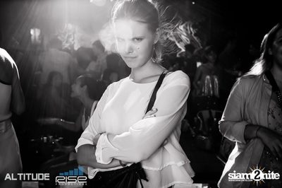 ALTITUDE — photo 152