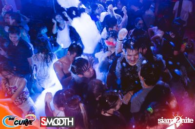 The Curve & smootH pres Wet and Wild Foam Party — photo 31
