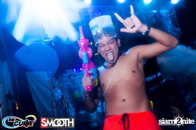 The Curve & smootH pres Wet and Wild Foam Party — photo 126