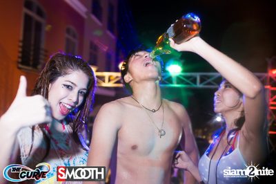 The Curve & smootH pres Wet and Wild Foam Party — photo 74