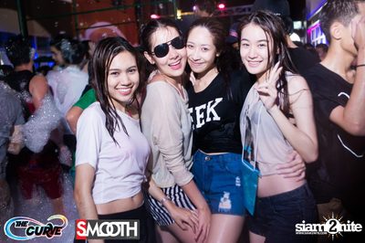 The Curve & smootH pres Wet and Wild Foam Party — photo 51