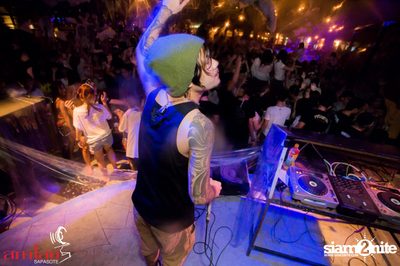 Electro DJ Bikini Foam Party Episode #4 — photo 77