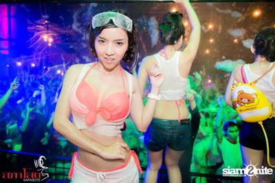 Electro DJ Bikini Foam Party Episode #4 — photo 192
